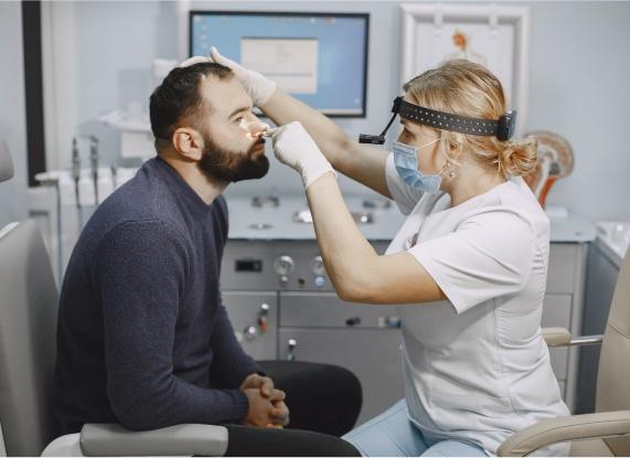 Cataracts: When Surgery Becomes Necessary and How You Recover