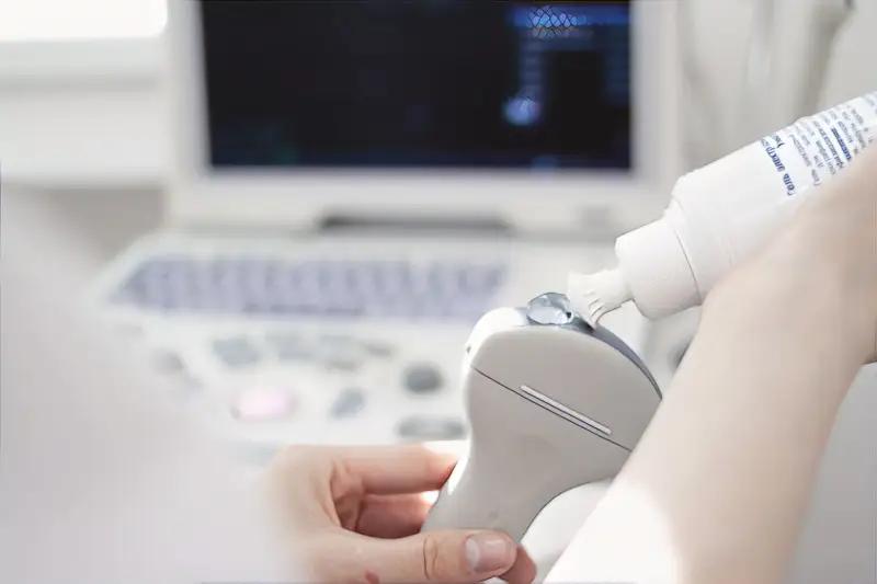 Keratoconus: Early Signs and When to Start Treatment